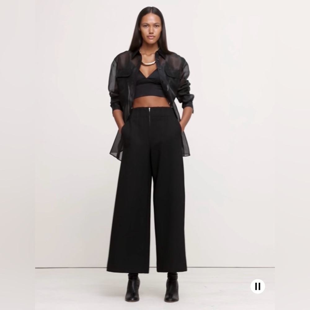 NWT Banana Republic Wide Leg Crop Everywhere Ponte Black Pant Sz M/T